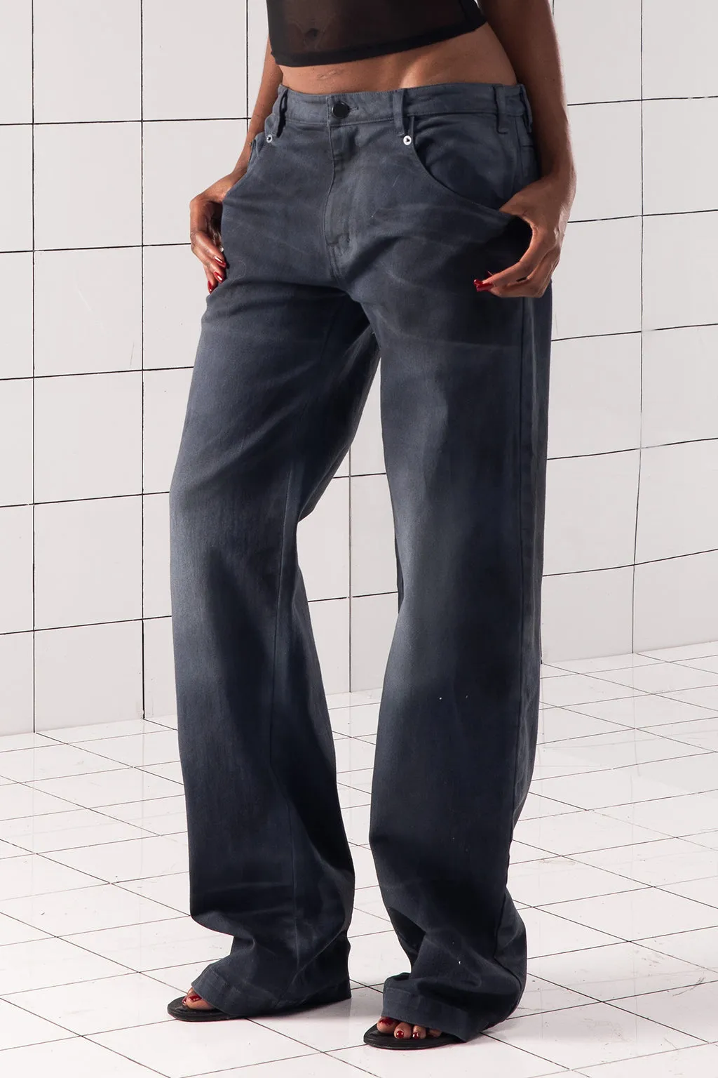 Air Spray Straight Leg Jeans