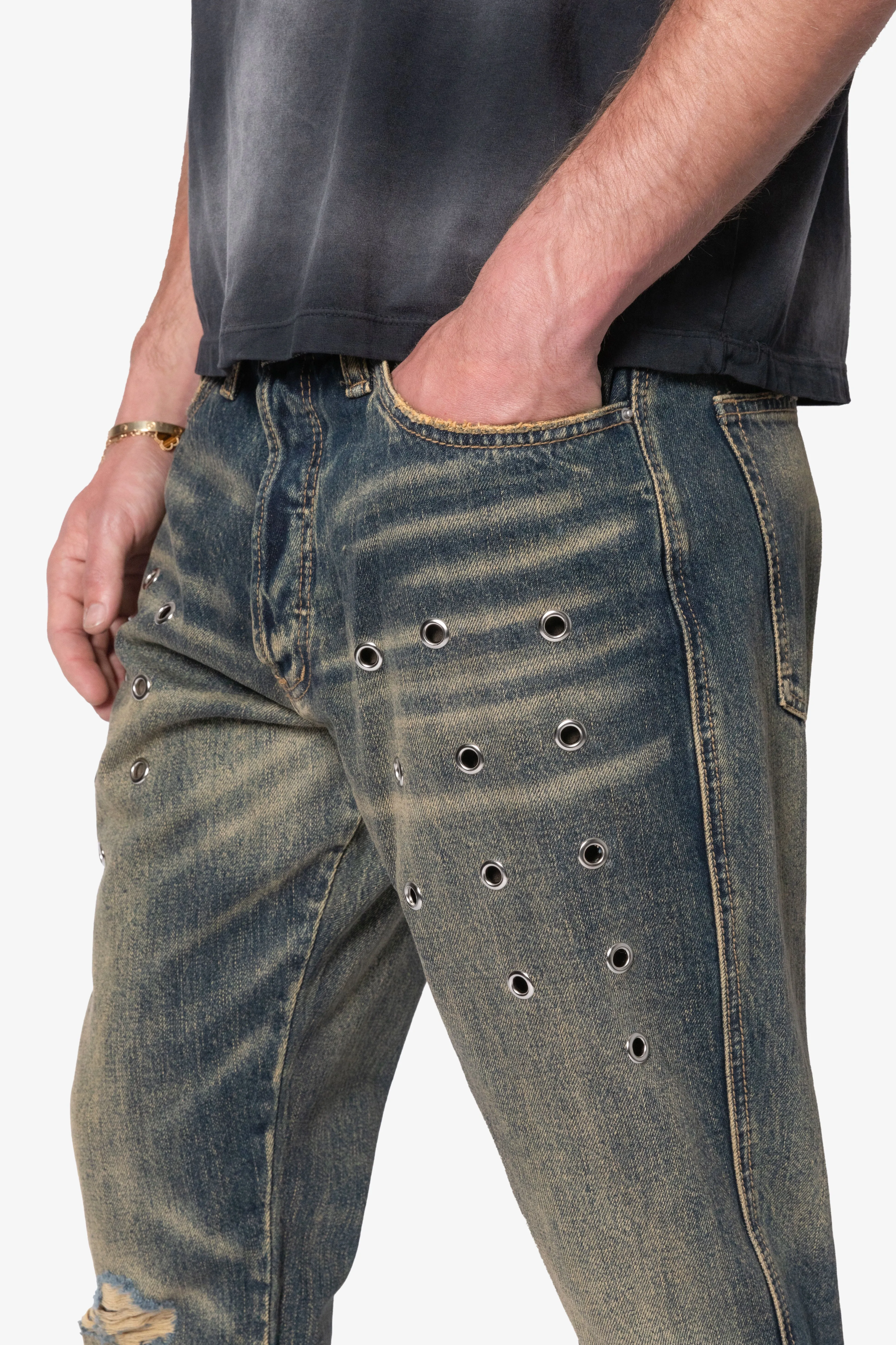 B384 Metal Eyelet Flare Denim - Rust