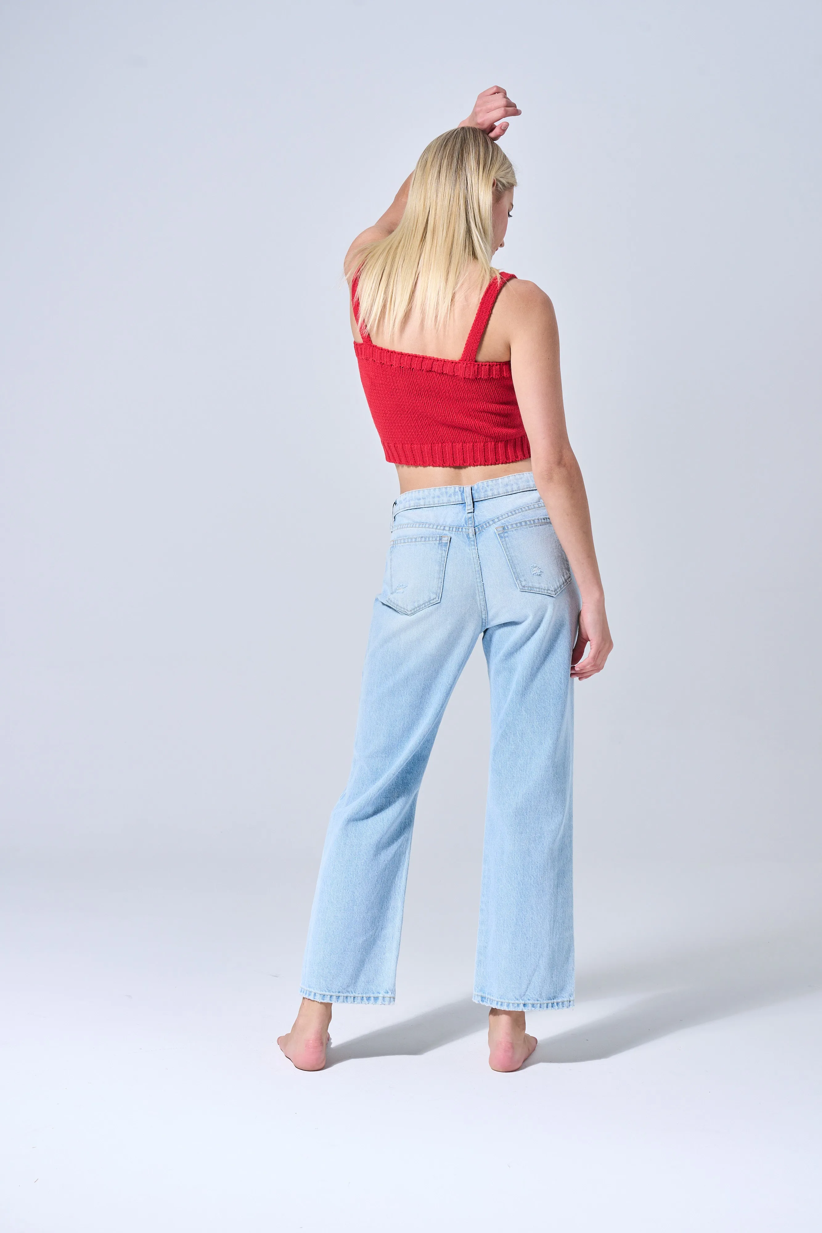 HIGH RISE LOOSE STRAIGHT JEANS WITH KNEE DISTRESSING IN LIGHT VINTAGE   /  SP-P12686