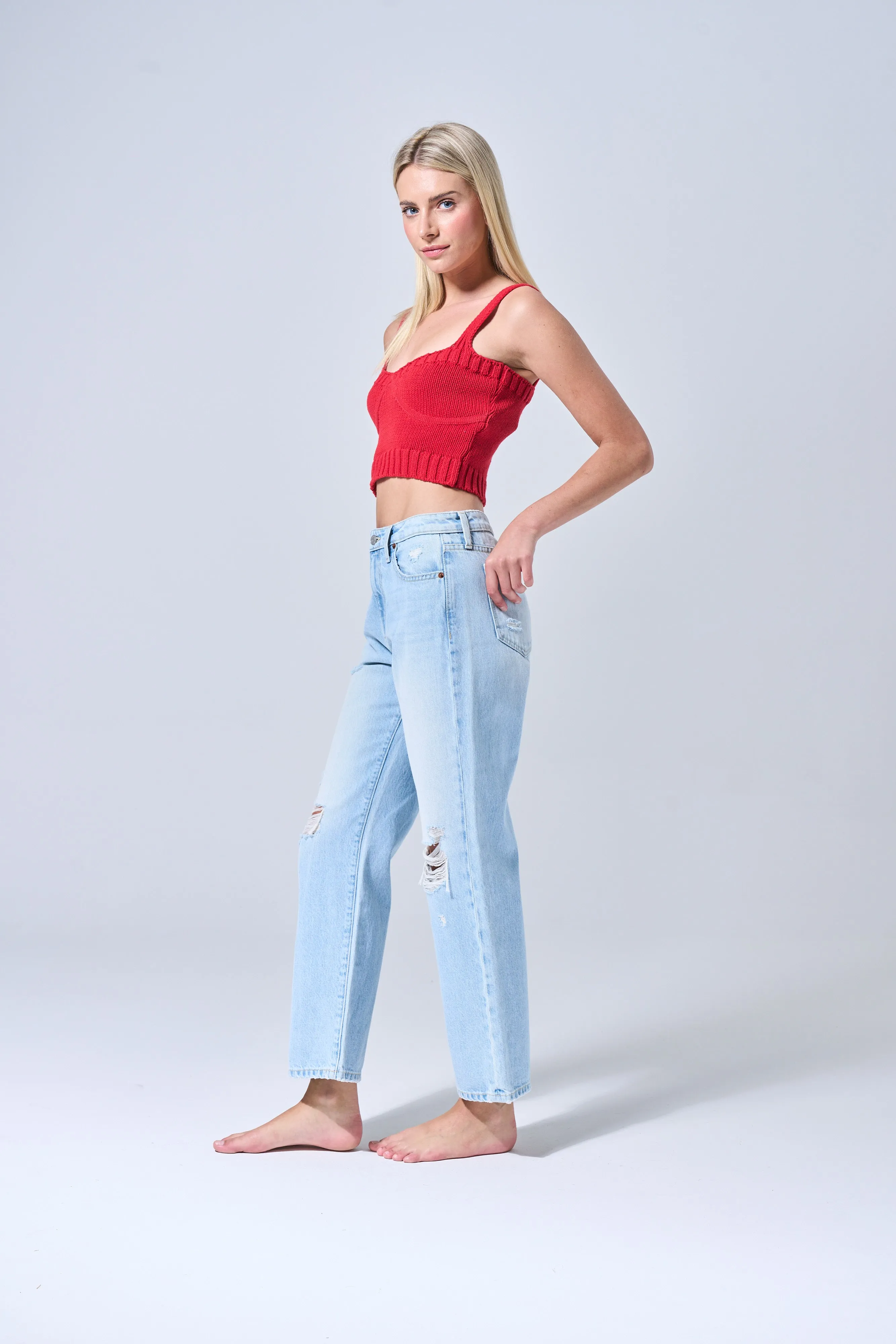 HIGH RISE LOOSE STRAIGHT JEANS WITH KNEE DISTRESSING IN LIGHT VINTAGE   /  SP-P12686