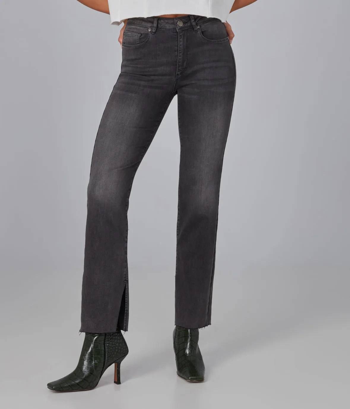 JASPER-SG Mid Rise Straight Jeans