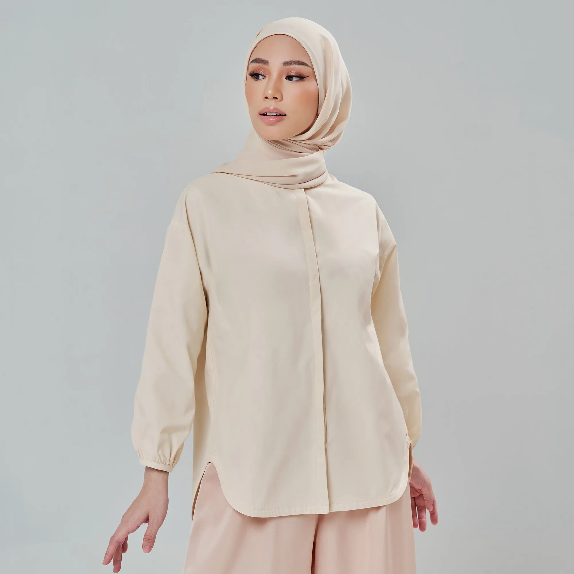 Loose Top - Light Beige