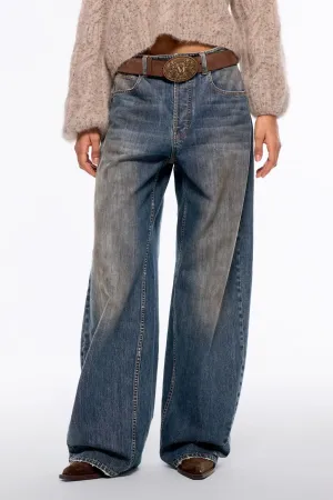 Low-Rise Wide-Leg Jeans