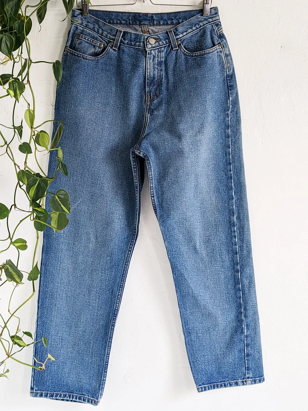 R Medium Wash High Rise Jeans