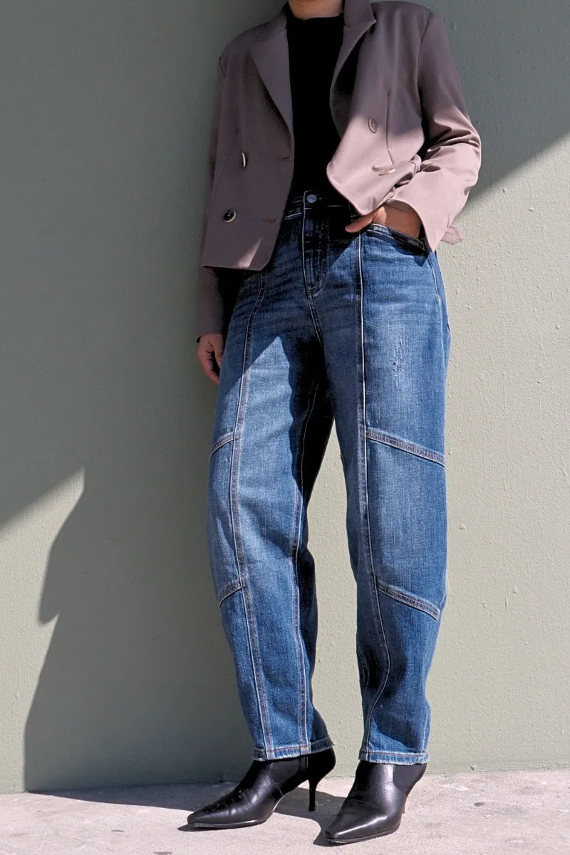 RELAXED TAPERED HIGH RISE CUT SEAM DETAILING BARREL JEANS