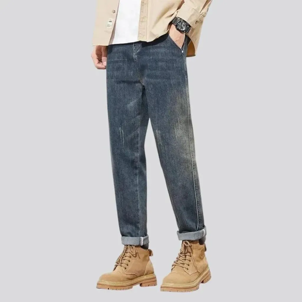 Retro style loose fit men's jeans