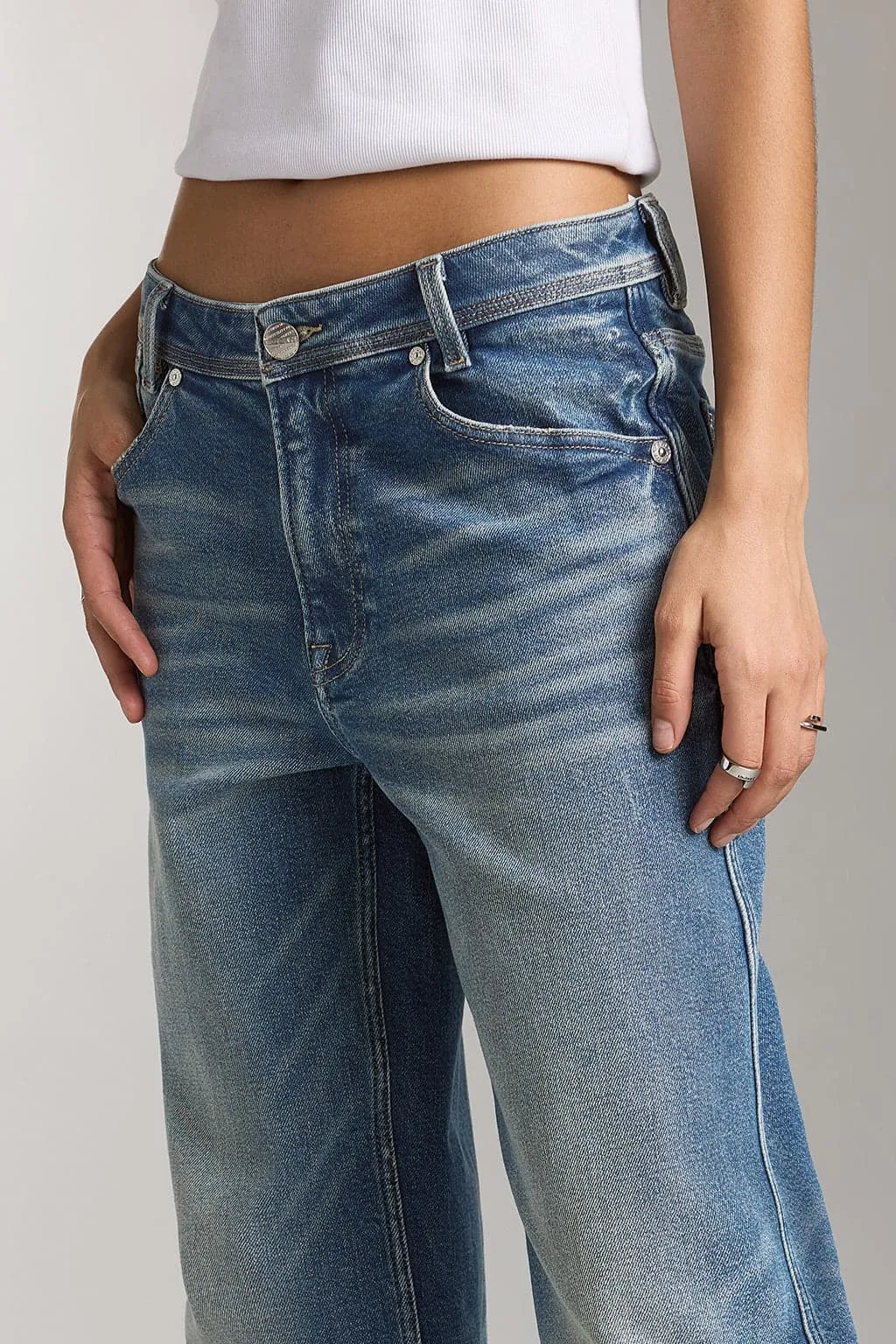 Vintage Denim Blue Washed Straight Fit Jeans